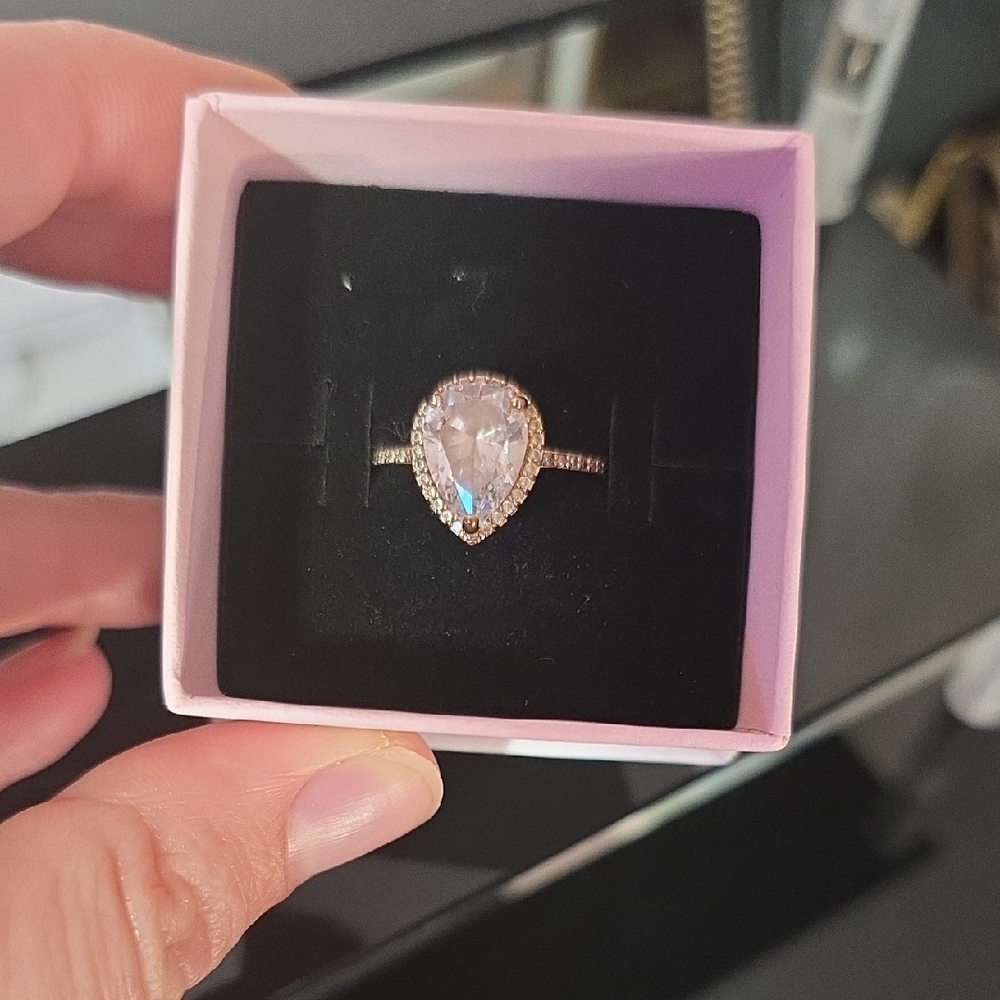 Pandora Sparkling Teardrop Halo Ring  Rose Gold Plated w/ CZ Size 6 (EU 52)